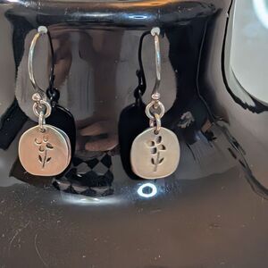 Designer Baroni Signed Sterling Silver Flower Cutout Drop Earrings